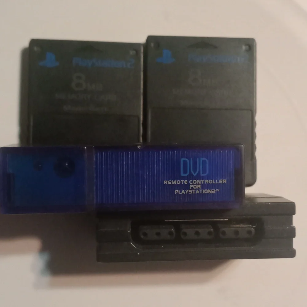 Sony Playstation 2 PS2 DVD Remote Control Receiver Dongle / 2 memory cards.